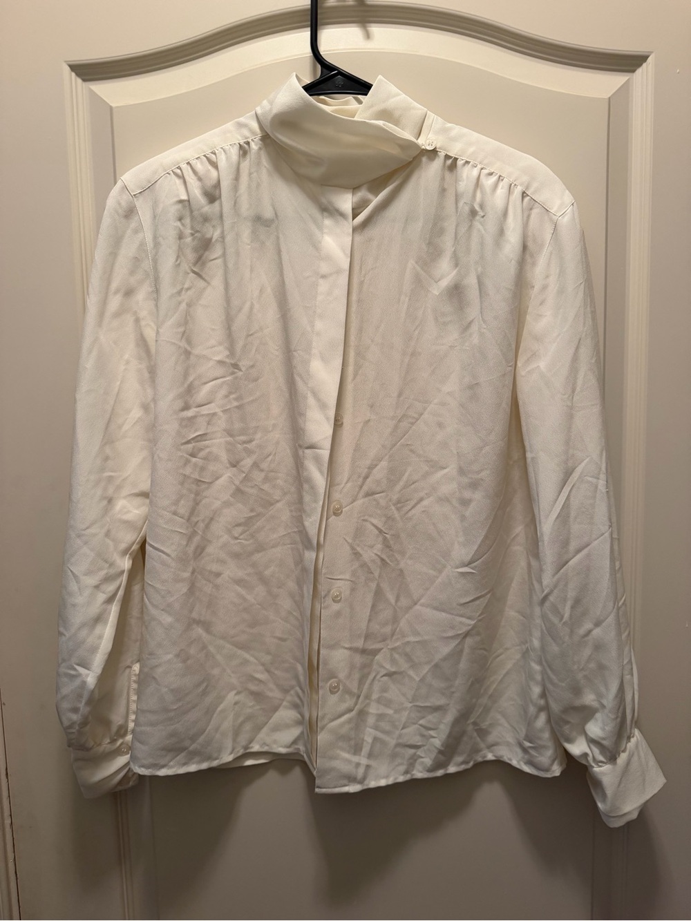 Rena Rowan for Saville Cream Blouse - Picture 2 of 9